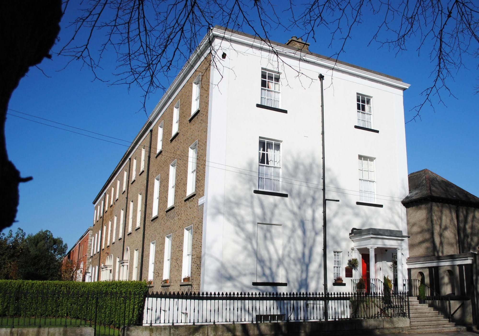 Morehampton Townhouse Hotel Dublin Exterior photo